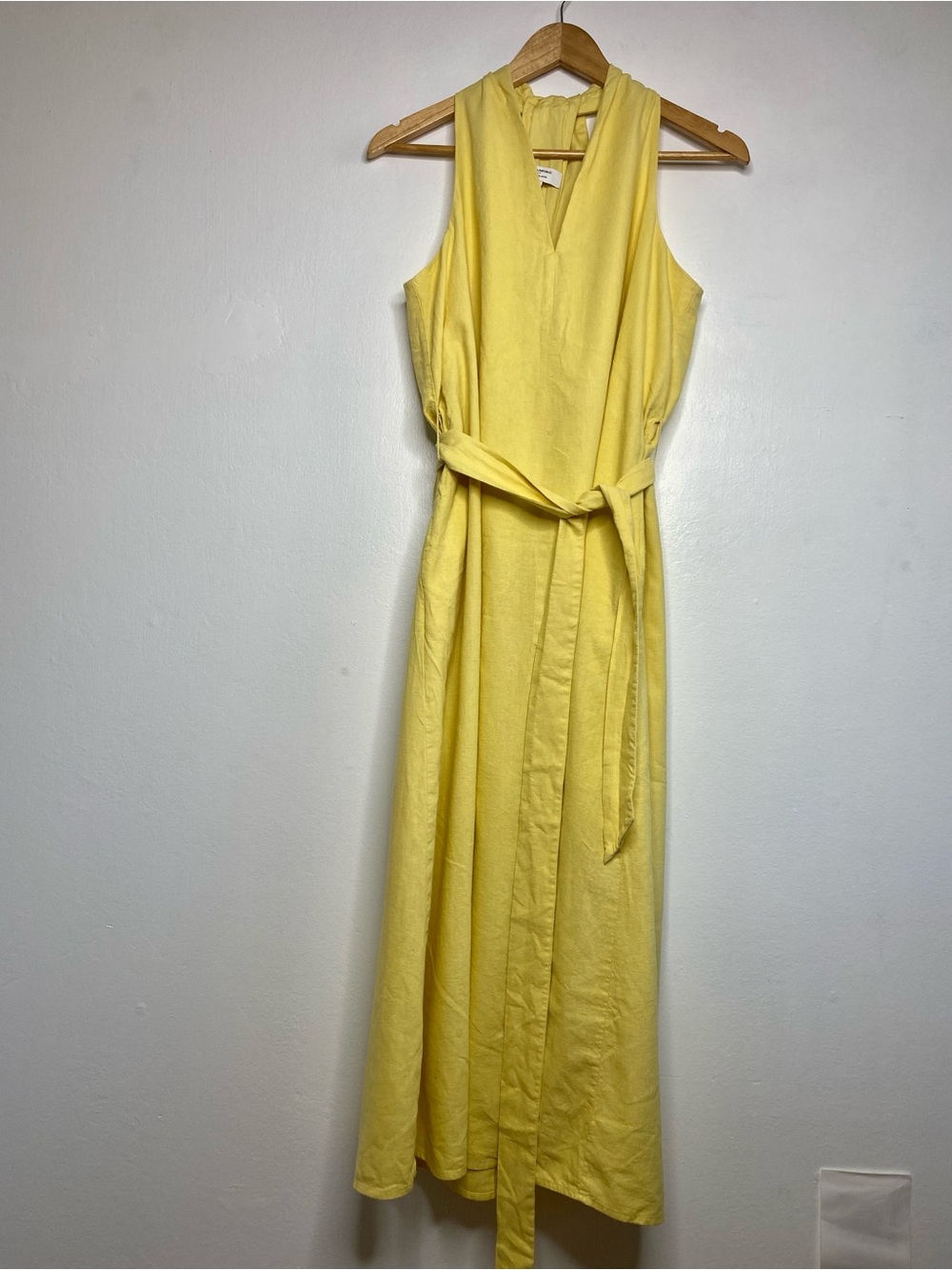 Linen-Blend Twist-Back Midi Dress Size M Pastel yellow Resort Vaca - Picture 3 of 11